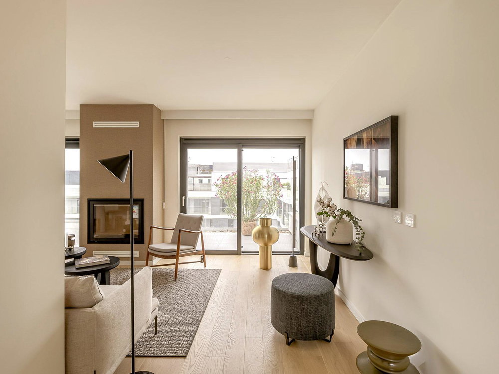 4 bedroom penthouse, with pool and terrace in Avenidas Novas, Lisbon 3503905173