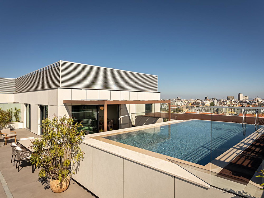 4 bedroom penthouse, with pool and terrace in Avenidas Novas, Lisbon 1470561655
