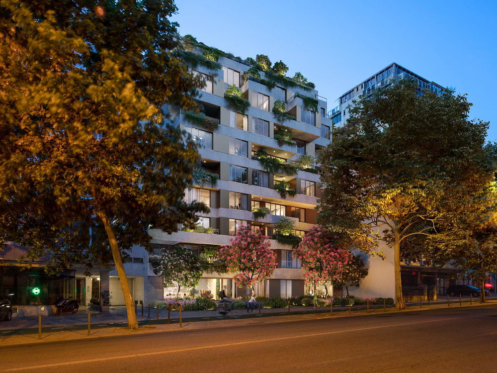 3 bedroom apartment with balcony and 1 parking place in Alvalade 390800381