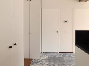 1 bedroom apartment in renovated development in downtown Porto