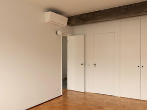 1 bedroom apartment in renovated development in downtown Porto
