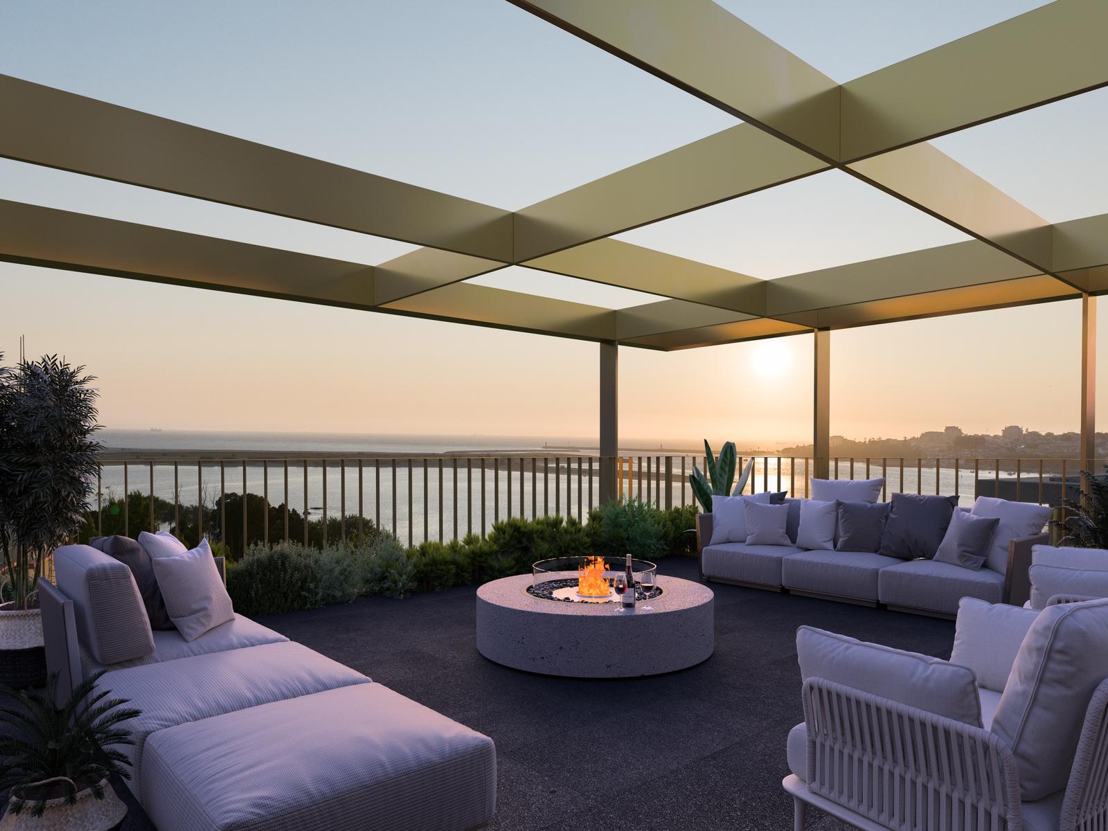 3 bedrooms apartment with outdoor area. next to the Douro Marina