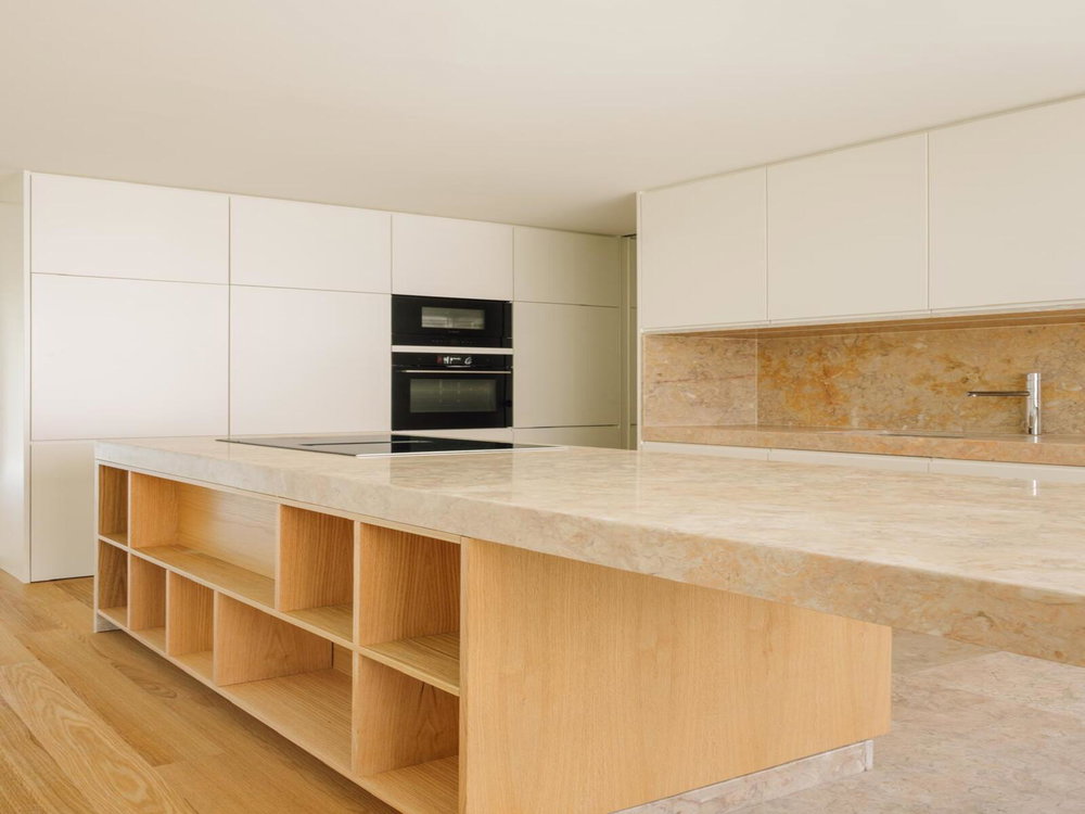 5 bedroom villa with garden in new development in Alcântara 559625264