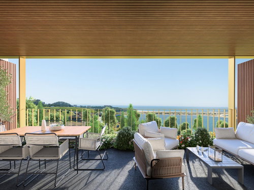 1 bedroom apartment with outdoor area. next to the Douro Marina