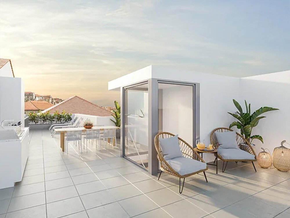 1 bedroom duplex flat with terrace and garage next to Jardim do Morro 2555974151
