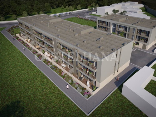 2+1 bedroom flat with terrace in Maia 1992690190