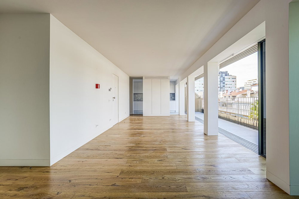3 bedroom duplex flat with garden in new development in Campo Pequeno 2035168976