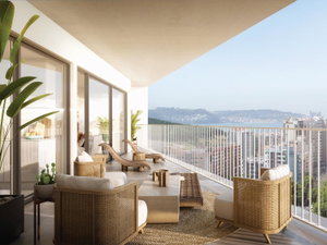 5 bedroom penthouse with outdoor area in Monsanto park