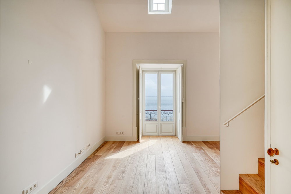 1+1 bedroom flat located in Alfama, Lisbon, with river view 2278748722
