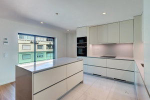 3 bedroom flat with balcony and parking next to Parque Eduardo VII 2459401219