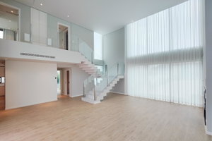 4 bedroom villa with garden and swimming pool in new development in Estoril 4013880095