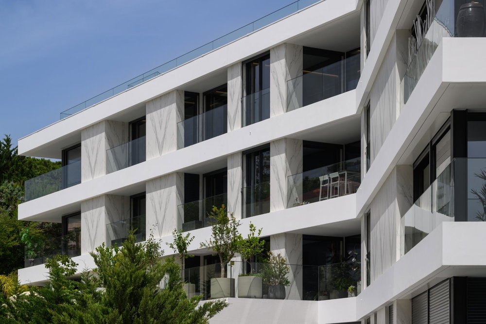 5 bedroom duplex flat, with private pool, in Estoril next to the Casino
