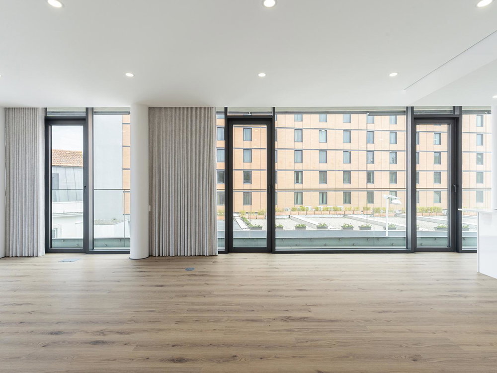 3 bedroom flat with terrace and parking in Alcântara, Lisbon 2187285027