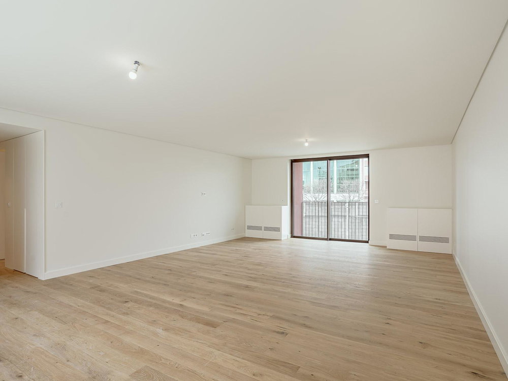 3 bedroom flat with outdoor area and garage in Areeiro, Lisbon