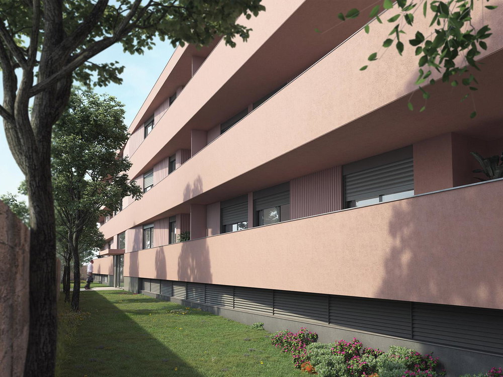 2 bedroom flat with balcony, in Porto