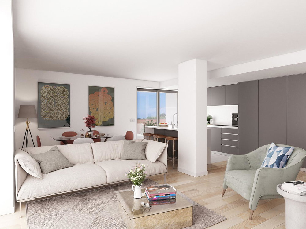 2 bedroom flat with balcony, in Porto
