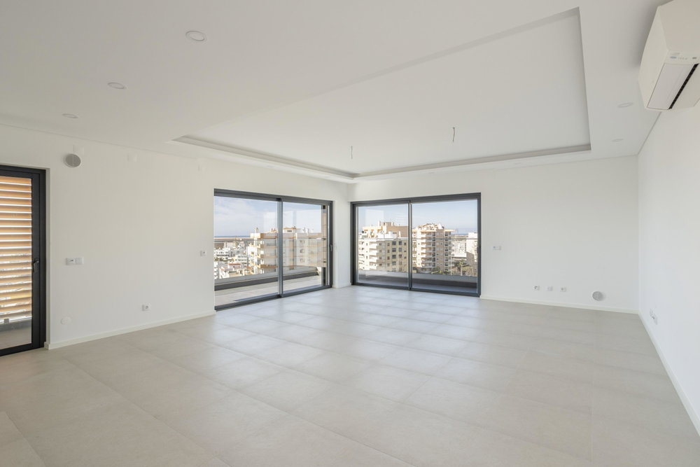 2 bedroom flat, with balcony, in Faro