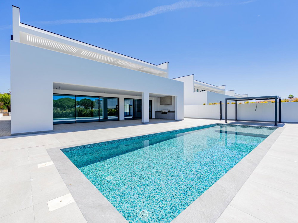 4 bedroom villa with swimming pool, in a new condominium, in Vilamoura 364128297