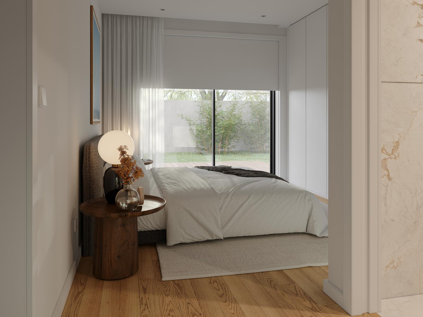 4 bedroom flat with balcony in the centre of Porto