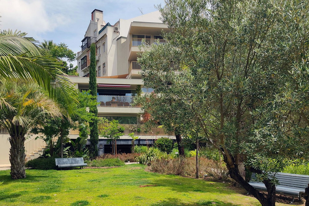 3 bedroom flat with balconies and parking in Príncipe Real, Lisbon 2613616917