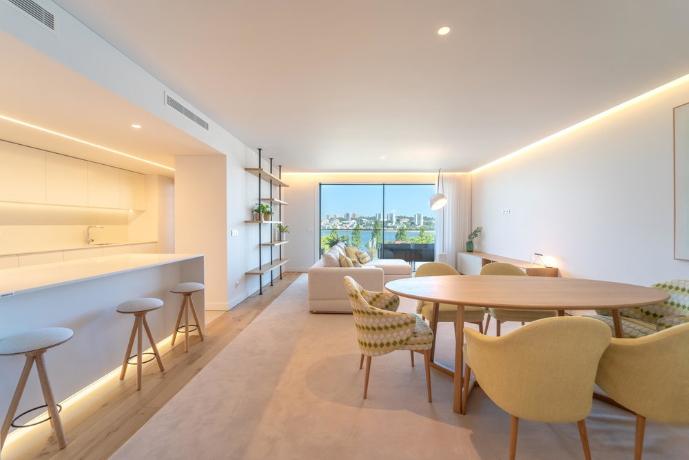 5 bedroom flat with balcony in Vila Nova de Gaia