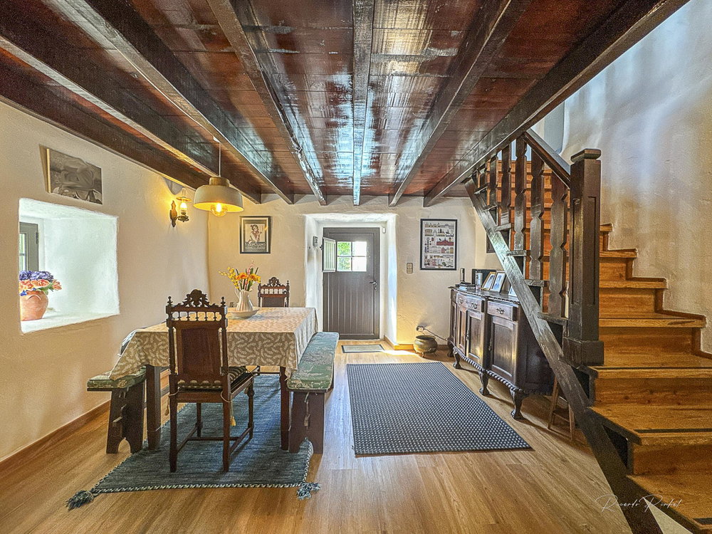 2+1 bedroom villa, rustic, detached, located in Baleia, Mafra