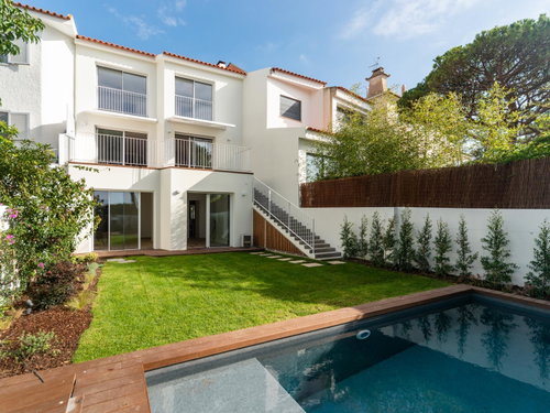 4+1 bedroom villa with terrace in Monte Estoril 2749057171