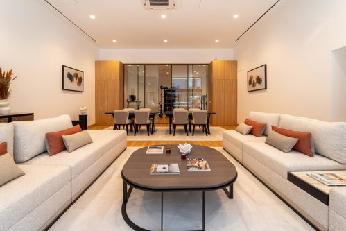 New 1 bedroom flat, furnished with balcony and garage 756346183