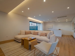 3 bedroom villa with garage and swimming pool in Herdade do Meio, Amora 1750874574