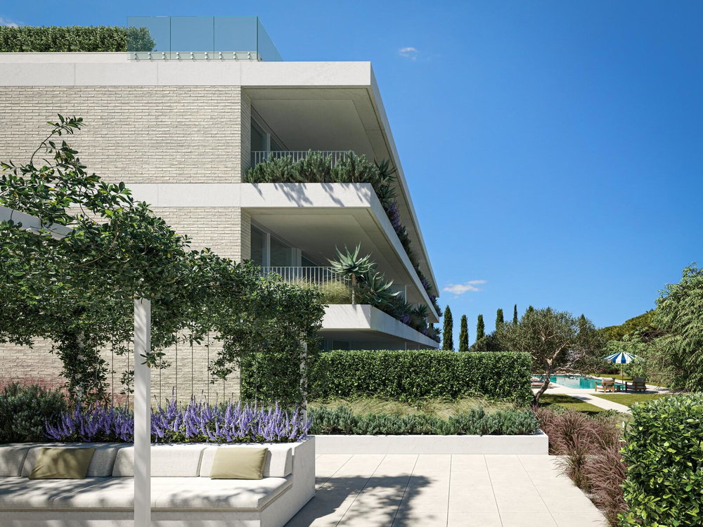 3 bedroom flat with balcony in new development in Alvor