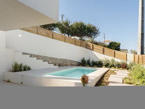 2 bedroom villa with garden and private pool in Azenhas do Mar 3285725713