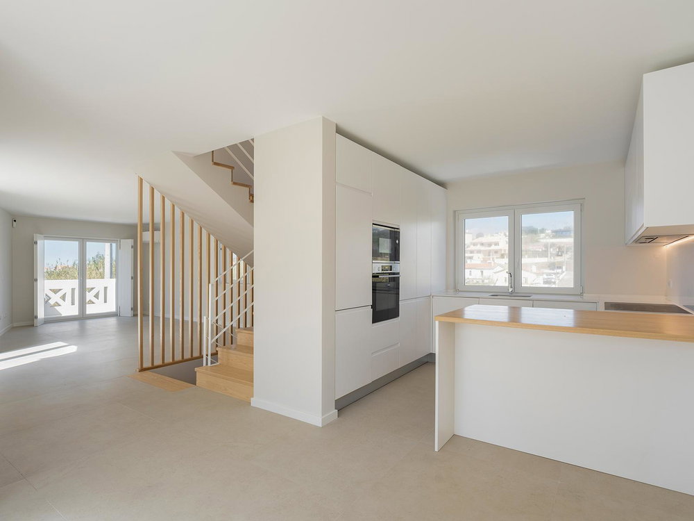 2 bedroom villa with garden and private pool in Azenhas do Mar 3285725713