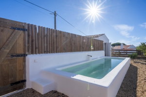 House T3, Renovated, in Sobreiras Altas 1057400359