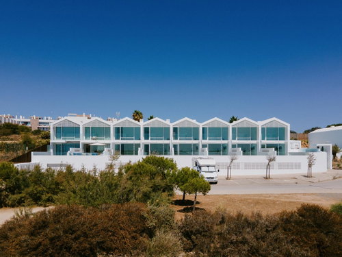 3+1 bedroom villa with garden in new development in Fuseta 2996367584