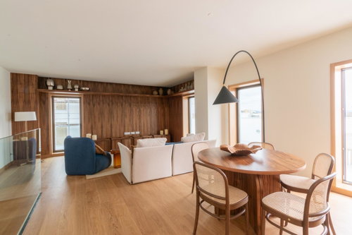 1 bedroom flat with garage, balcony and storage, in downtown Porto 1043332469