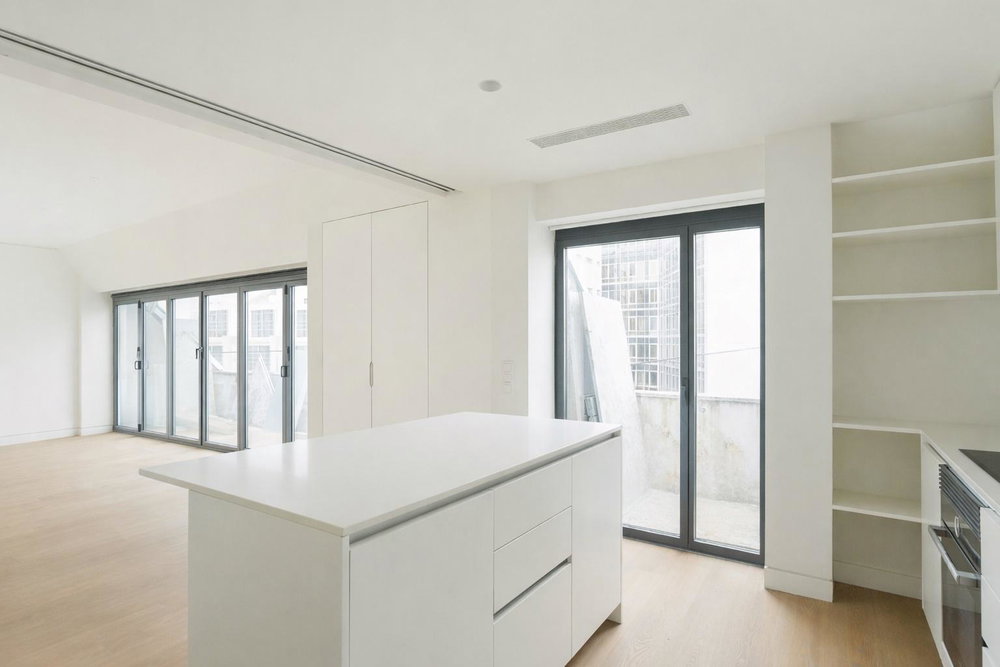 3 bedroom penthouse with large balcony and private garage, in Lisbon 3174858316
