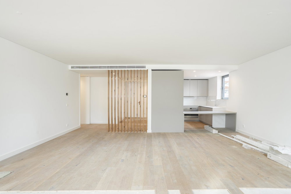New 4 bedroom flat with 2 parking spaces and storage room in Belém