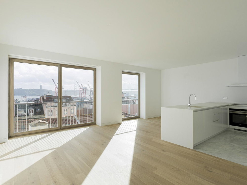 2 bedroom flat in Estrela, Lisbon, with river view and garage 2729710597