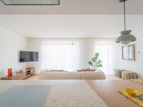 2 bedroom flat with outdoor area in the most recent development next to the Douro River 1723384964