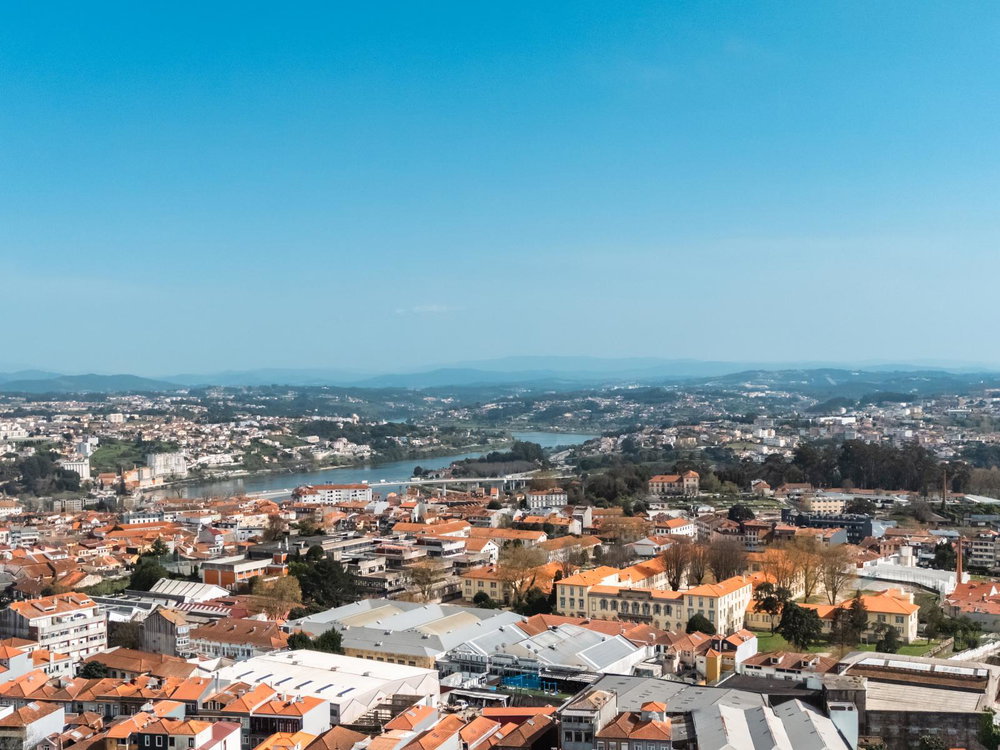 3 bedroom flat with outdoor area in the heart of the city of Porto. 3429054482