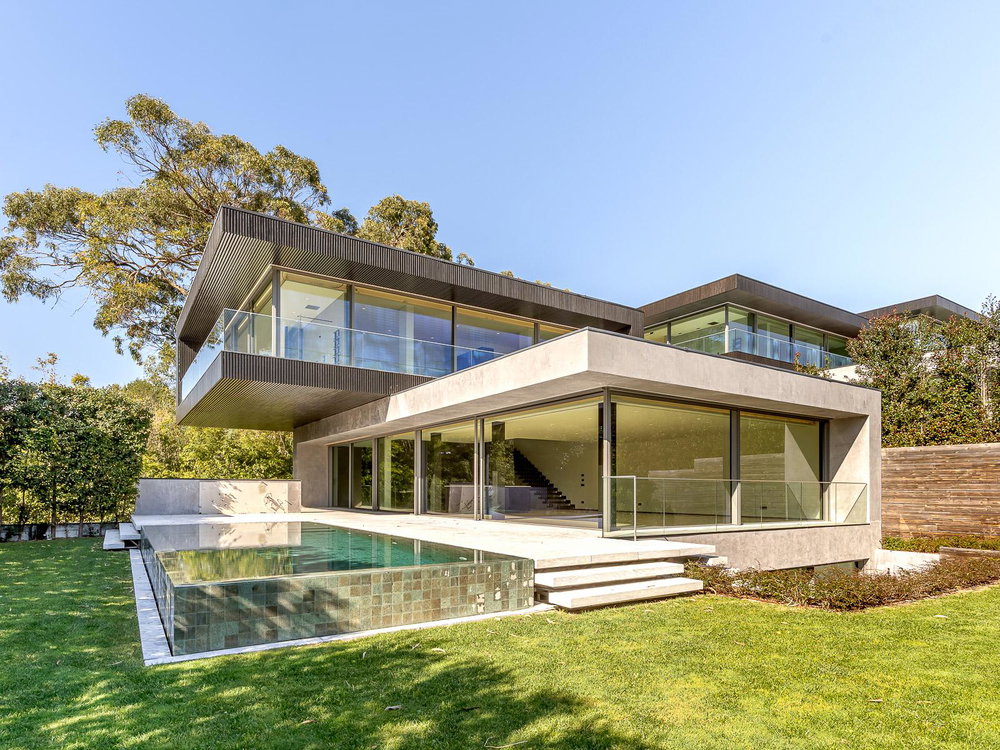 4 bedroom villa in Cascais with swimming pool and premium finishes 1446587227