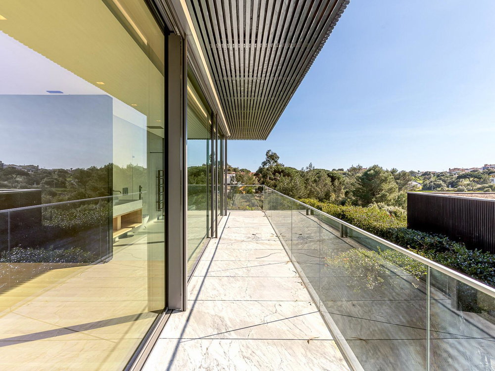 4 bedroom villa in Cascais with swimming pool and premium finishes 1446587227