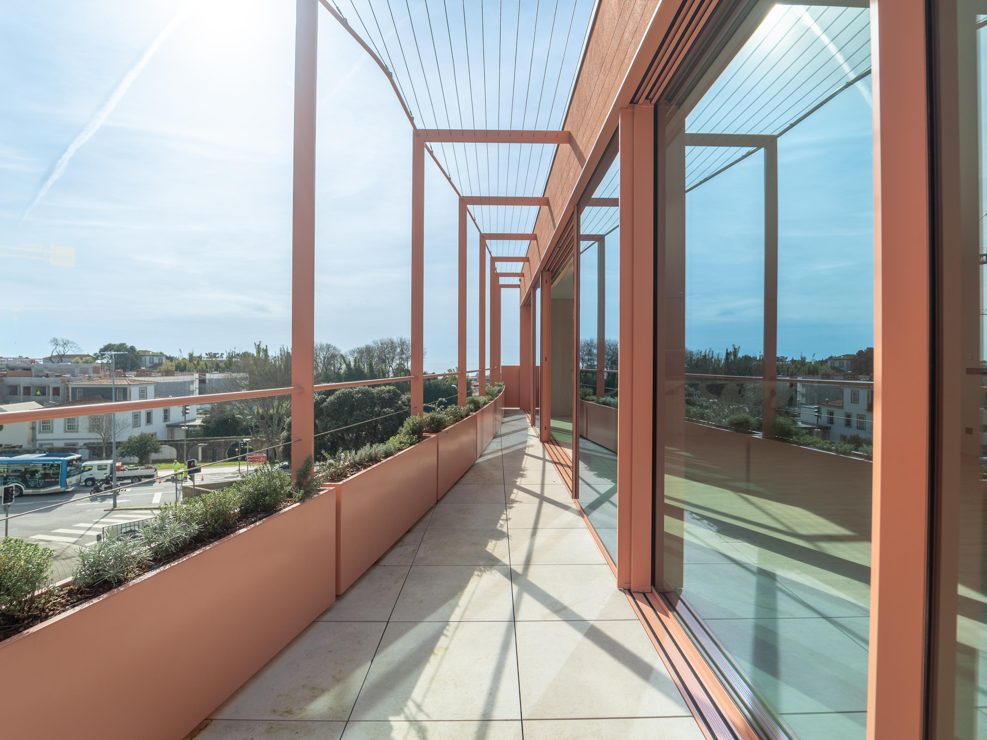 4+1 bedroom flat in Foz Porto