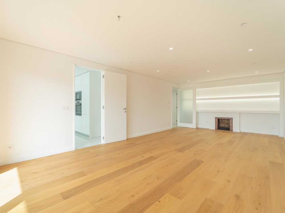 Renovated 3 bedroom flat on Avenida da Boavista
