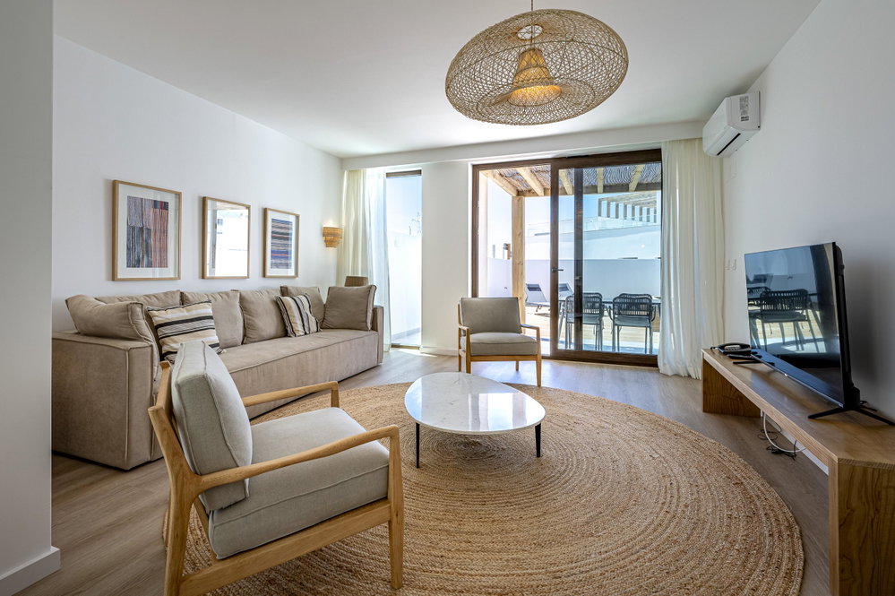 New 3 bedroom flat with swimming pool in Porto Covo