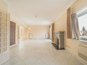 3 bedroom villa with garden in Praça do Império, Foz
