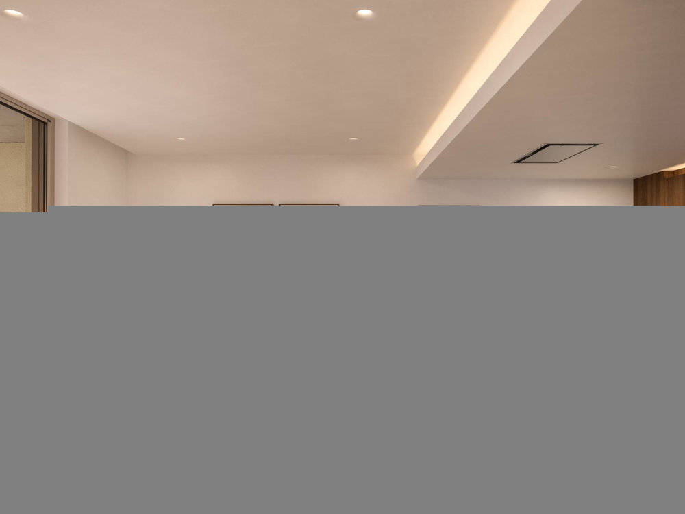 2 bedroom flat with balcony in Belas Clube de Campo