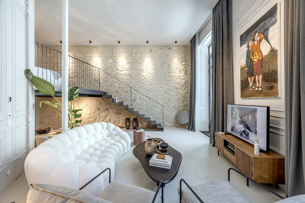 Loft with private patio in award-winning building, Campolide 4091052416