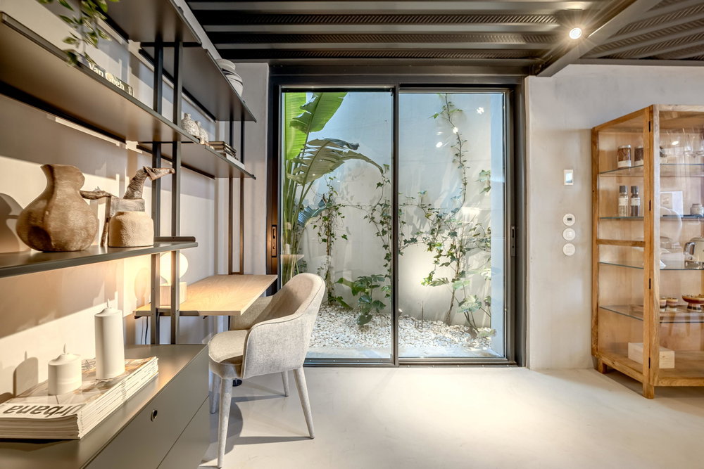 Loft with private patio in award-winning building, Campolide 4091052416
