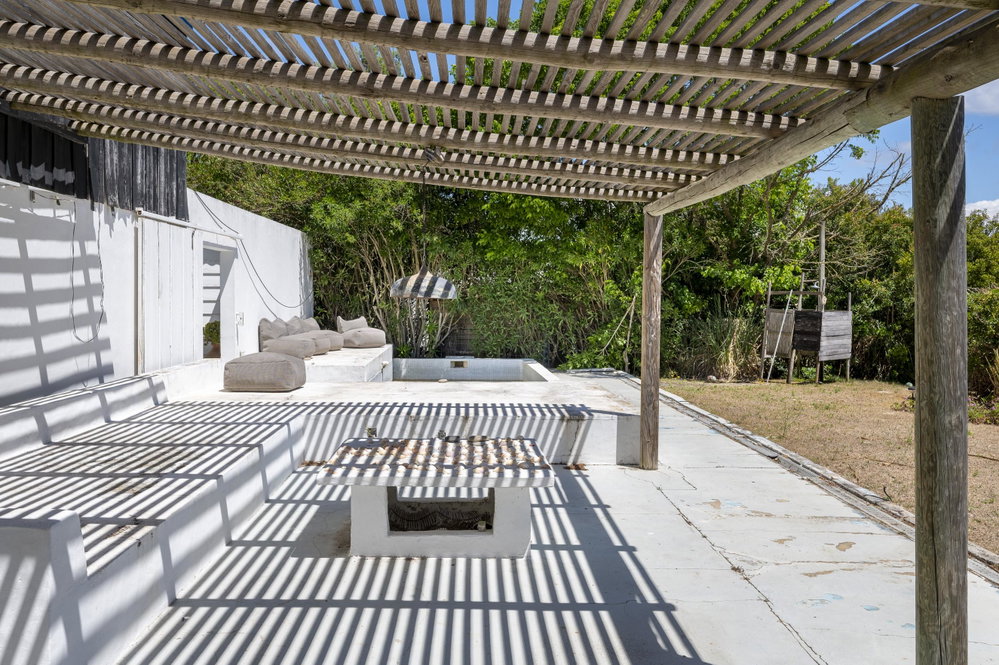 House, Brejos de Baixo, Comporta